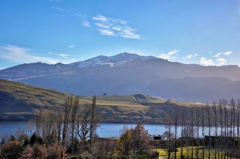 Photo of property in 6 Hayes View Lane, Lake Hayes, Queenstown, 9371
