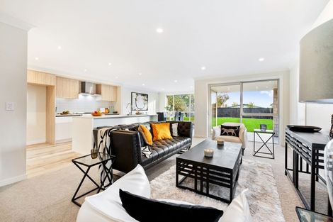 Photo of property in 6 Jaedee Court, Howick, Auckland, 2014