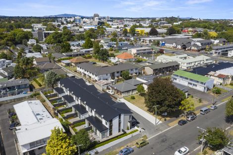 Photo of property in 25u4 Abbotsford Street, Whitiora, Hamilton, 3200