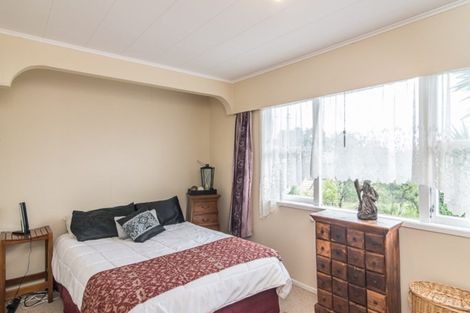 Photo of property in 40 Kaitawa Crescent, Paraparaumu, 5032