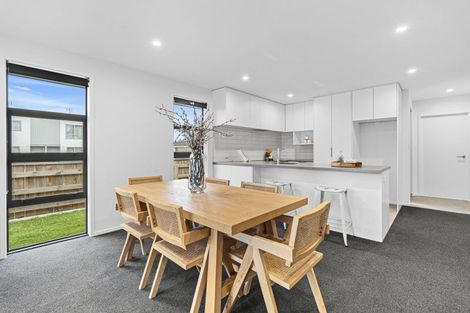 Photo of property in 5a Massey Street, Westown, New Plymouth, 4310