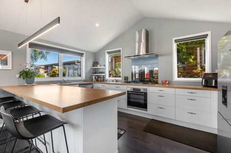 Photo of property in 5a High Street West, 4320