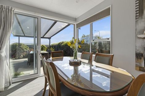 Photo of property in 176 Parklands Avenue, Bell Block, New Plymouth, 4312