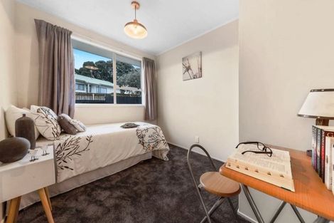 Photo of property in 64 Henwood Road, Mangere East, Auckland, 2024