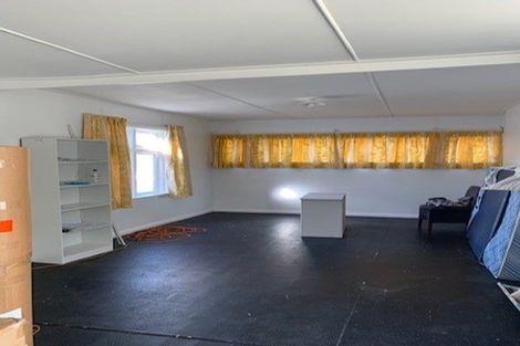 Photo of property in 22 Reef Street, Island Bay, Wellington, 6023