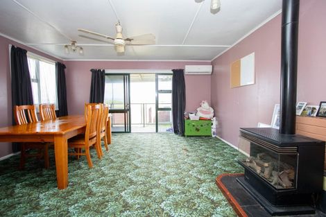 Photo of property in 26 Aputa Avenue, Te Puru, Thames, 3575