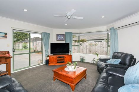 Photo of property in 34 Pateke Drive, Takanini, 2112