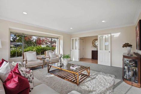 Photo of property in 11 Conacher Close, East Tamaki Heights, Auckland, 2016