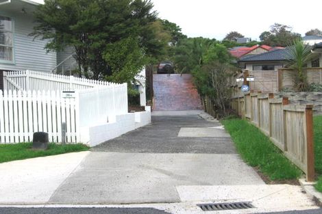 Photo of property in 36 Autumn Avenue, Glen Eden, Auckland, 0602