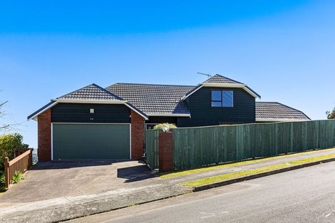 Photo of property in 19 Kinloch Place, Papakowhai, Porirua, 5024