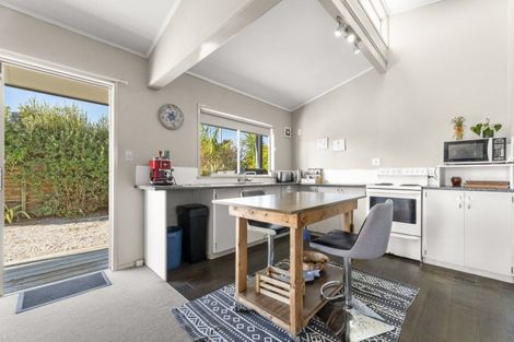 Photo of property in 4 Gloucester Road, Mount Maunganui, 3116