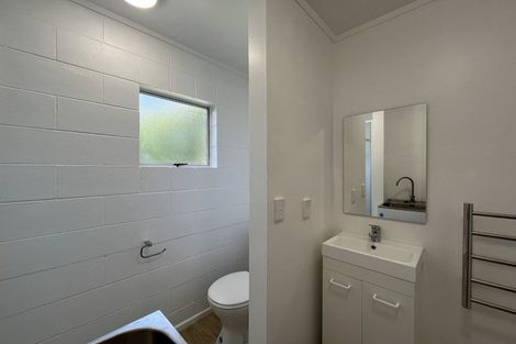 Photo of property in 89 Glenpark Avenue, Frankleigh Park, New Plymouth, 4310