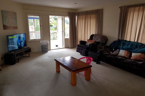 Photo of property in 295 Don Buck Road, Massey, Auckland, 0614