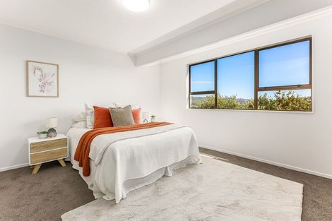 Photo of property in 19 Kinloch Place, Papakowhai, Porirua, 5024