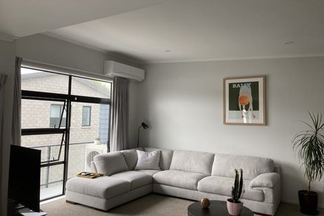 Photo of property in 17u4 Cook Street, Hamilton East, Hamilton, 3216