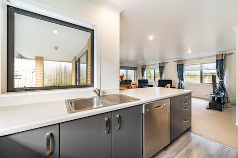 Photo of property in 75 Farmer Crescent, Taita, Lower Hutt, 5011