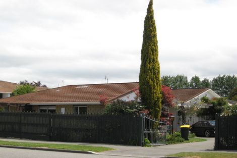 Photo of property in 367 Withells Road, Avonhead, Christchurch, 8042