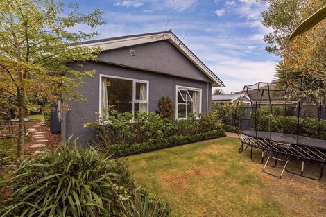 Photo of property in 5 Duncan Street, Sumner, Christchurch, 8081