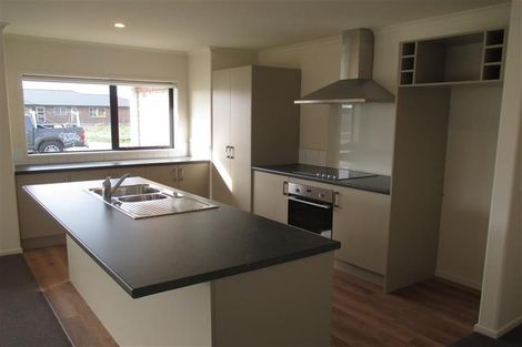 Photo of property in 50 Lewis Crescent, Rolleston, 7614