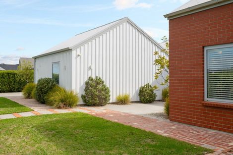 Photo of property in 77 Alan Livingston Drive, Cambridge, 3434