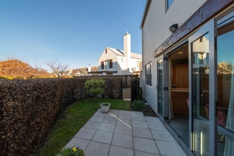 Photo of property in 9 Meadowbrook Place, Wanaka, 9305