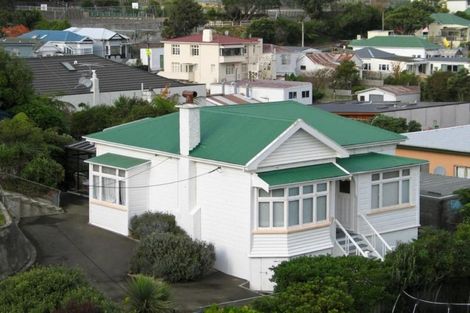 Photo of property in 173 Ohiro Road, Brooklyn, Wellington, 6021