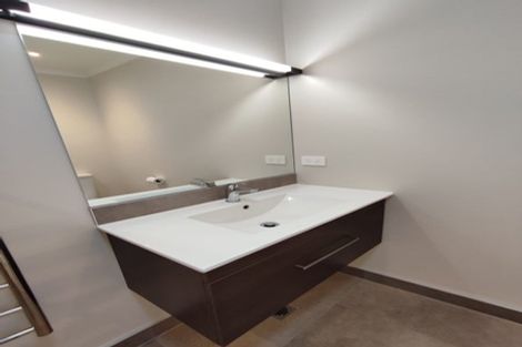 Photo of property in 10 Ridgeview Close, Red Beach, 0932