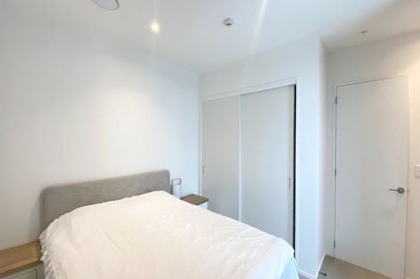 Photo of property in 1 Buscomb Avenue, Henderson, Auckland, 0610