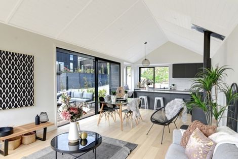 Photo of property in 13 Mckenzies Shute, Jacks Point, Queenstown, 9371