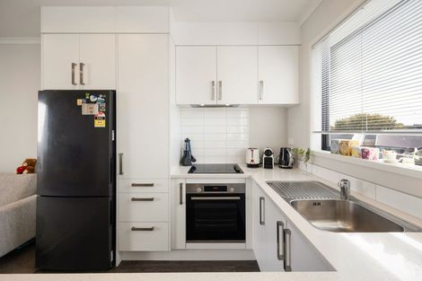 Photo of property in 8/37 North Ridge Drive, Rototuna North, Hamilton, 3210