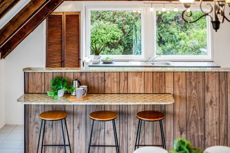 Photo of property in 26 Titiro Moana Road, Korokoro, Lower Hutt, 5012