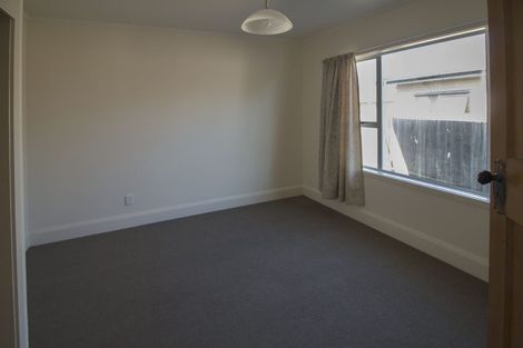Photo of property in 92 Mackworth Street, Woolston, Christchurch, 8062