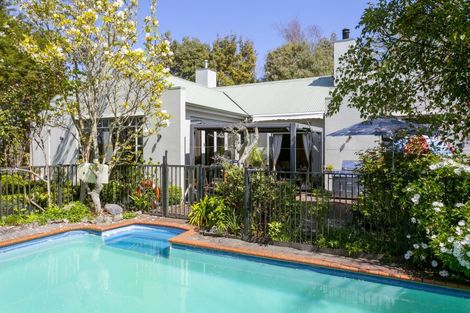 Photo of property in 11 Glen Mohr, Acacia Bay, Taupo, 3385