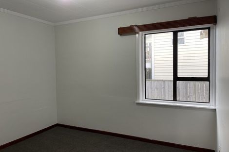 Photo of property in 82 Kauri Street, Miramar, Wellington, 6022