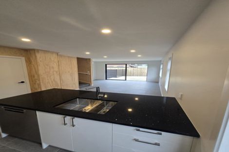 Photo of property in 53a Totara Crescent, Woburn, Lower Hutt, 5011