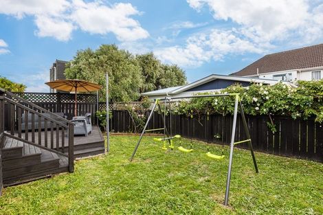 Photo of property in 108 Clyde Street, Island Bay, Wellington, 6023