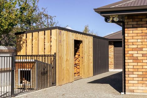 Photo of property in 22 Irishman Drive, Twizel, 7901