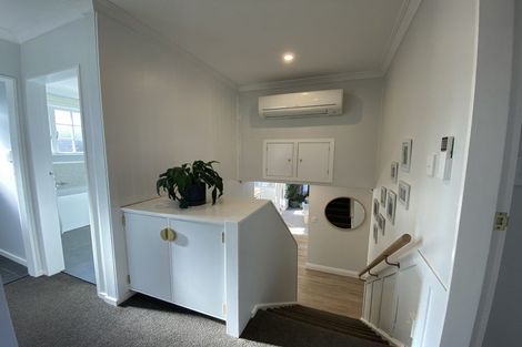 Photo of property in 3 Akron Grove, Totara Park, Upper Hutt, 5018