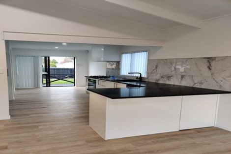 Photo of property in 180 Old Wairoa Road, Papakura, 2110