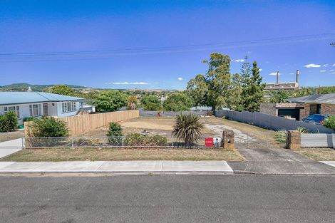 Photo of property in 129 Russell Road, Huntly, 3700