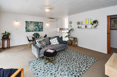 Photo of property in 2/26 James Road, Manurewa, Auckland, 2102