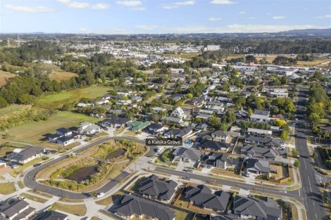 Photo of property in 6 Kahika Grove, Huapai, Kumeu, 0810