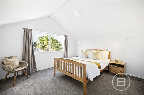 Photo of property in 28 Kawarau Place, Frankton, Queenstown, 9300