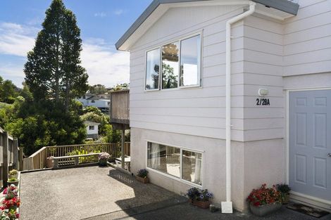 Photo of property in 1/28a Tamahere Drive, Glenfield, Auckland, 0629