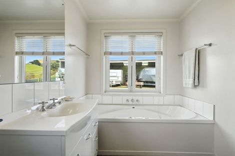 Photo of property in 215 Flag Swamp Road, Waikouaiti, 9472