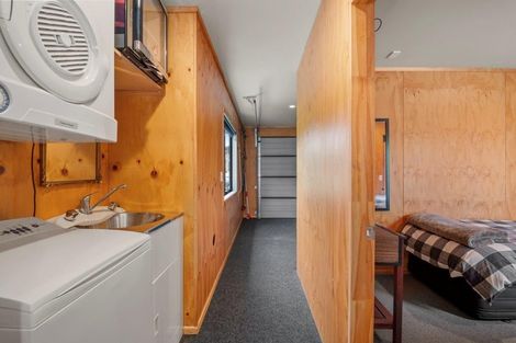 Photo of property in 2/1 The Moorings, Two Mile Bay, Taupo, 3330