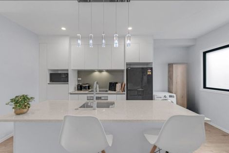 Photo of property in 9d Epping Road, Henderson, Auckland, 0610