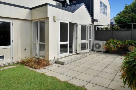 Photo of property in 6/17 Eversleigh Street, St Albans, Christchurch, 8014