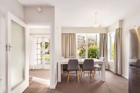 Photo of property in 127 Hamilton Avenue, Ilam, Christchurch, 8041