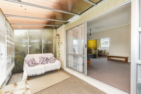 Photo of property in 14 Suffolk Crescent, Feilding, 4702